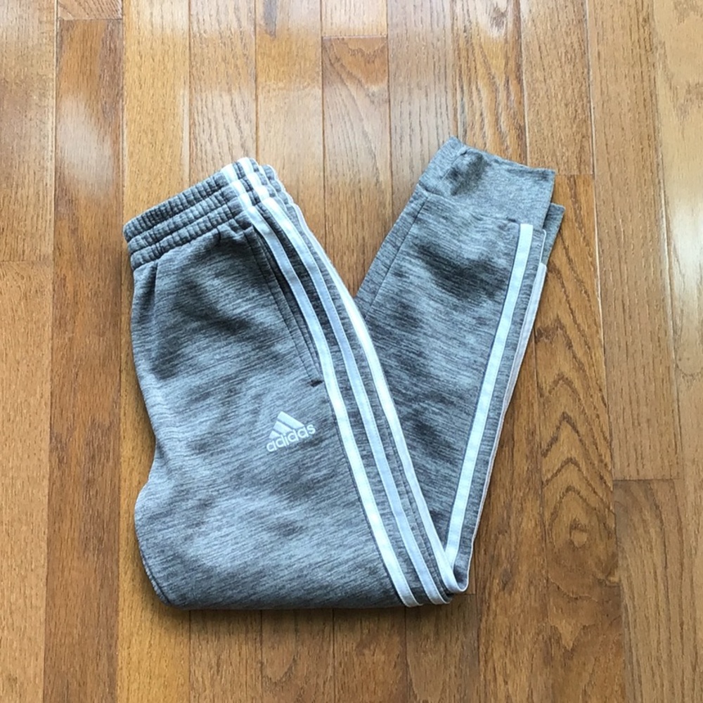 Adidas joggers size 8 boys